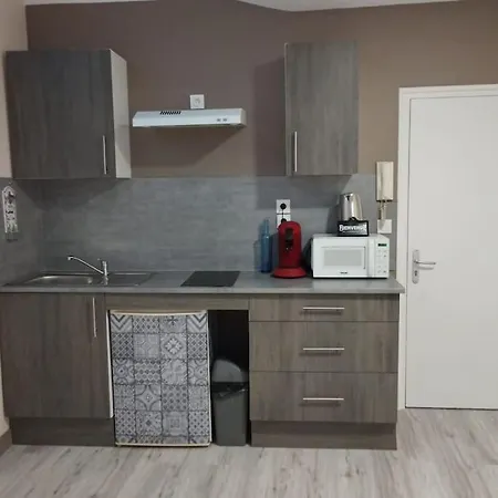 House Of Twenty- Studio Paisible A Dieppe Plage Et Gare A Pied - Situe Rue Pietonne - Wifi - Draps Et Serviettes Inclus - Appartement Dieppe