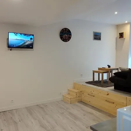 House Of Twenty- Studio Paisible A Dieppe Plage Et Gare A Pied - Situe Rue Pietonne - Wifi - Draps Et Serviettes Inclus -