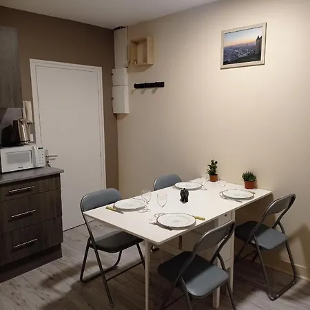 House Of Twenty- Studio Paisible A Dieppe Plage Et Gare A Pied - Situe Rue Pietonne - Wifi - Draps Et Serviettes Inclus - Dieppe