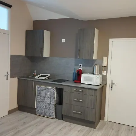 House Of Twenty- Paisible A Et Gare A Pied - Situe Rue Pietonne - Wifi - Draps Et Serviettes Inclus - Dieppe