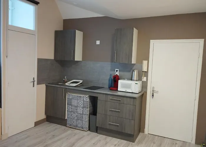 House Of Twenty- Paisible A Et Gare A Pied - Situe Rue Pietonne - Wifi - Draps Et Serviettes Inclus - Διέππη